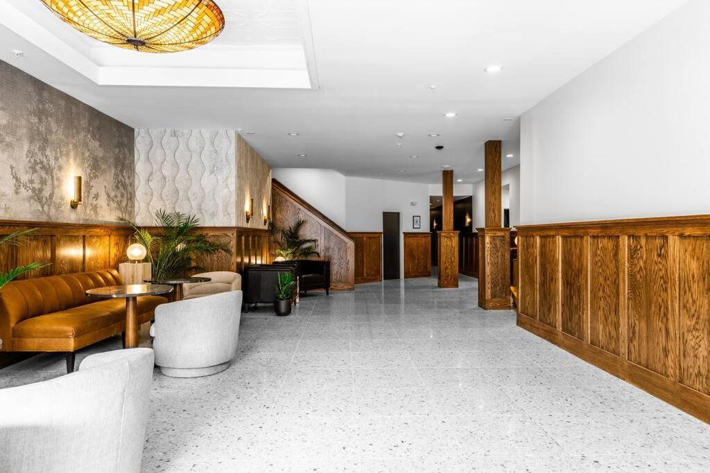 The Phenix Historic Dtwn Hotel, King Bed, Room # 309 Bangor Exterior photo